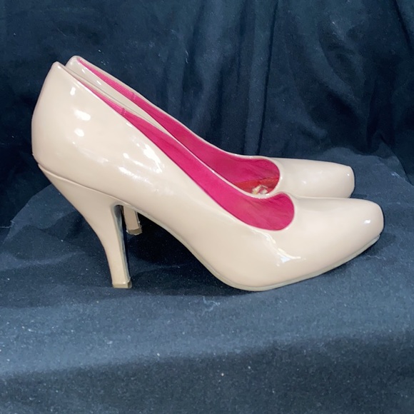 Unlisted - Picture 3 of 6